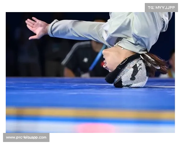 17岁小将郭朴霹雳舞世锦赛夺冠：祖国强大不紧张